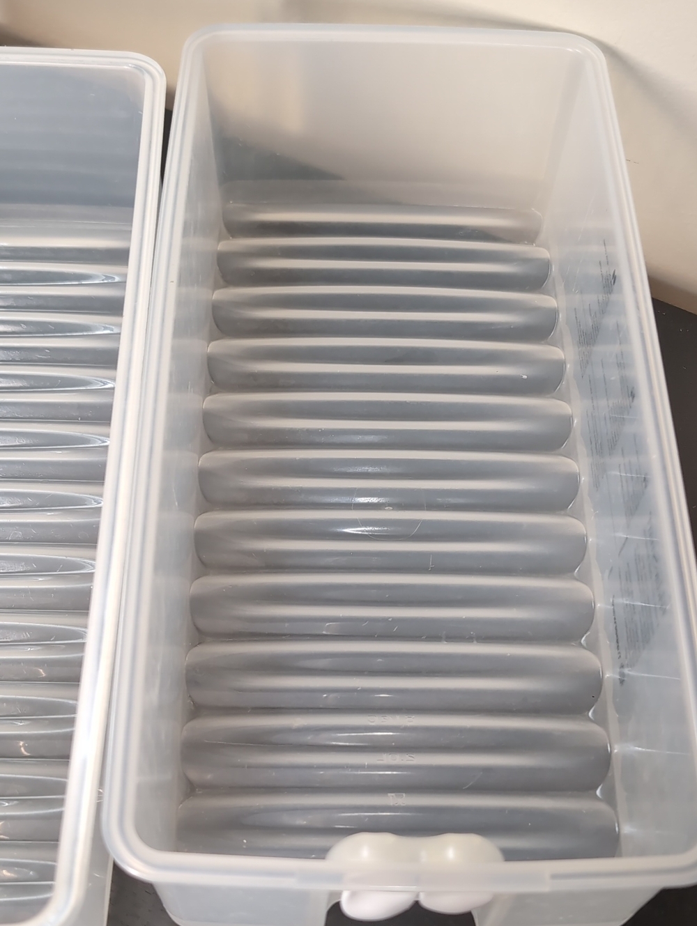 Tupperware Fridgesmart Storage Containers (2) - Picture 5 of 10